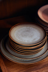 HKliving 70s ceramics plates contrast